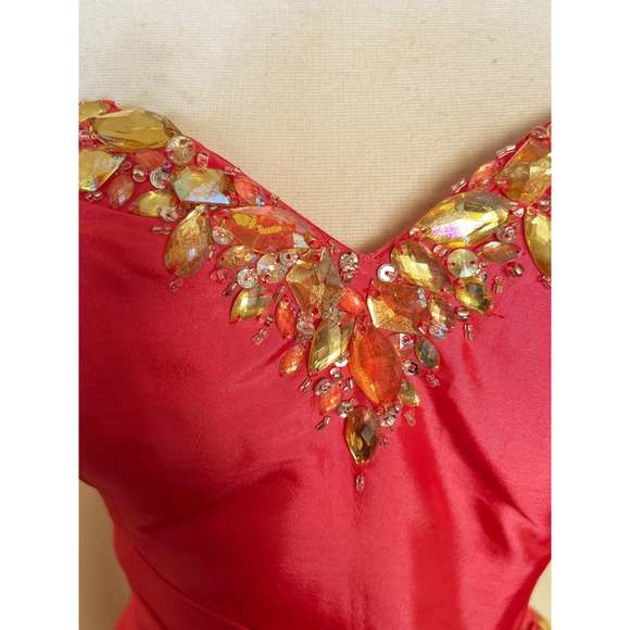 Elegant Strapless Pink Prom Dress - Picture 14 of 15